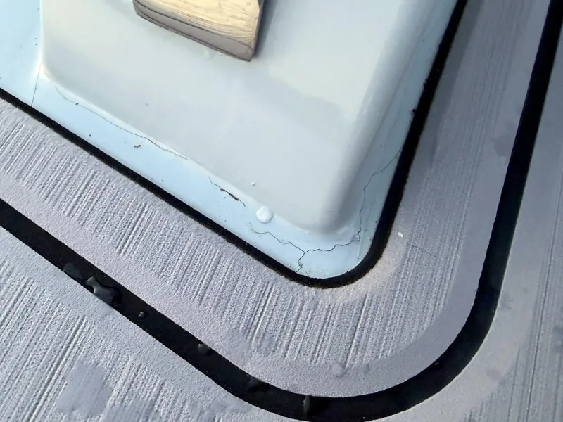 Slide: The Image of Correct Craft Ingenity 23EL2 Electric Boat 2023 - 5945158