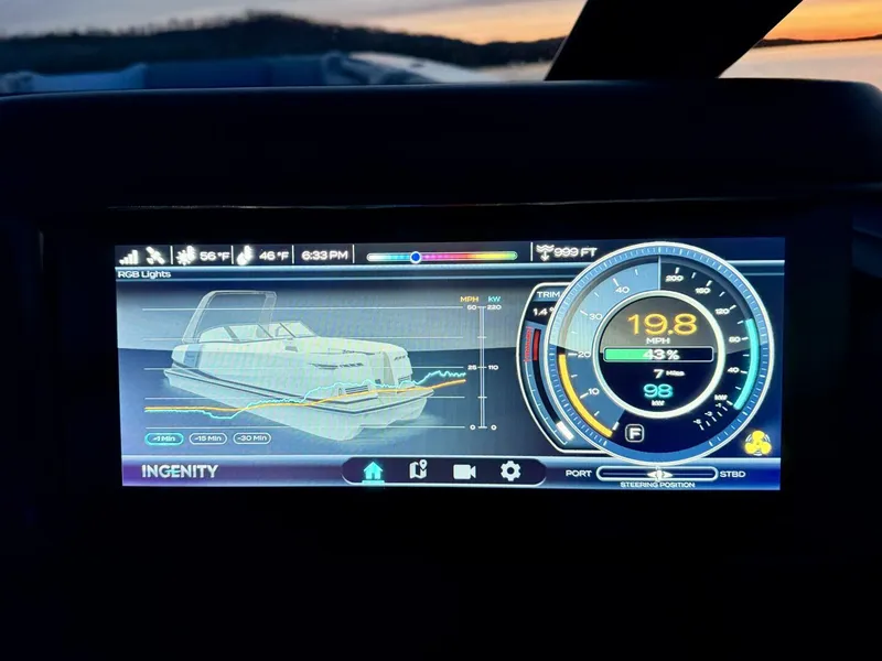 Slide: The Image of Correct Craft Ingenity 23EL2 Electric Boat 2023 - 5945173