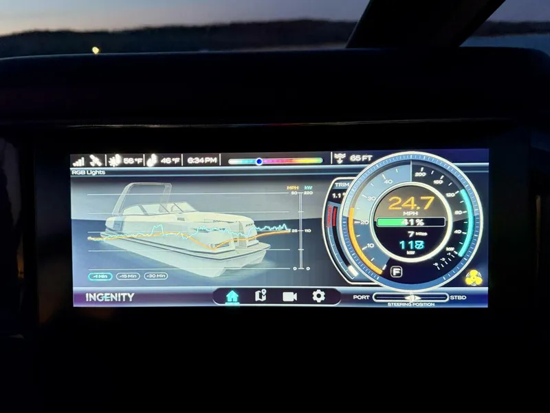 Slide: The Image of Correct Craft Ingenity 23EL2 Electric Boat 2023 - 5945175