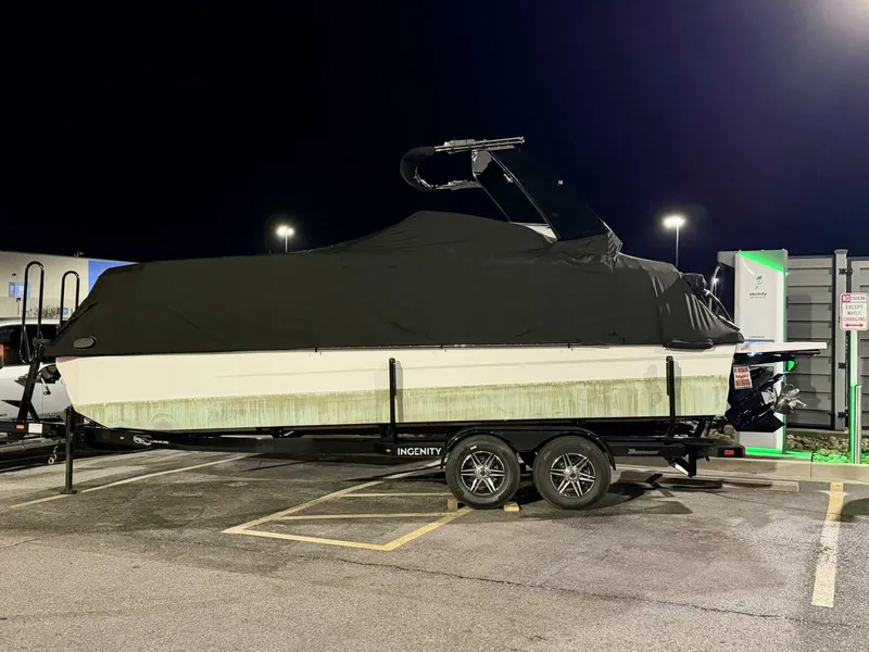 Slide: The Image of Correct Craft Ingenity 23EL2 Electric Boat 2023 - 5945177