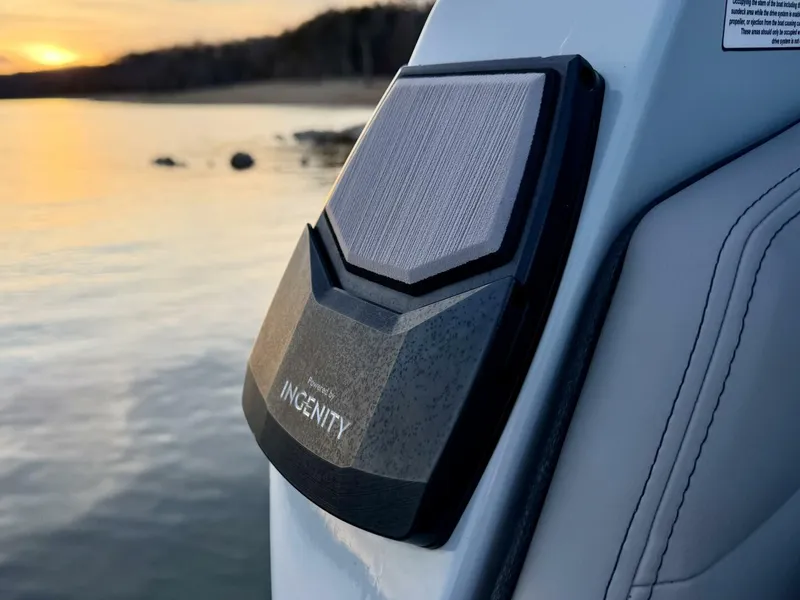 Slide: The Image of Correct Craft Ingenity 23EL2 Electric Boat 2023 - 5945187