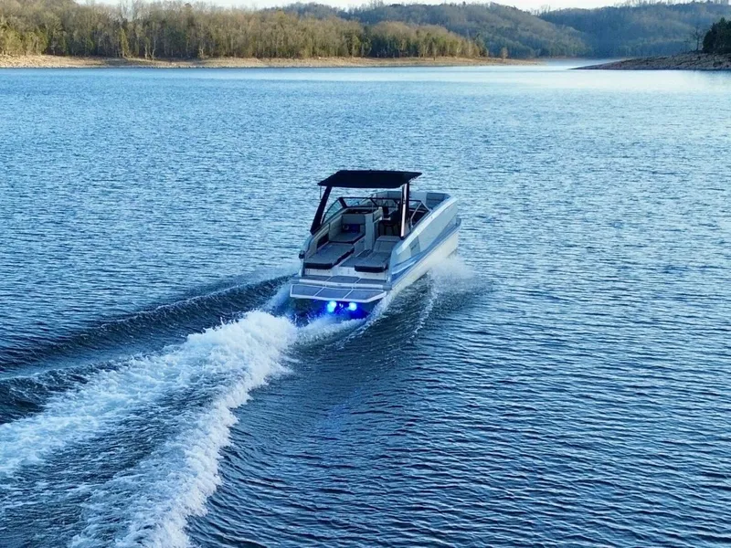 Slide: The Image of Correct Craft Ingenity 23EL2 Electric Boat 2023 - 5945196