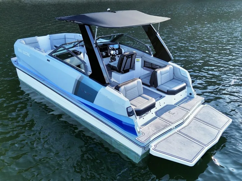 Slide: The Image of Correct Craft Ingenity 23EL2 Electric Boat 2023 - 5945025