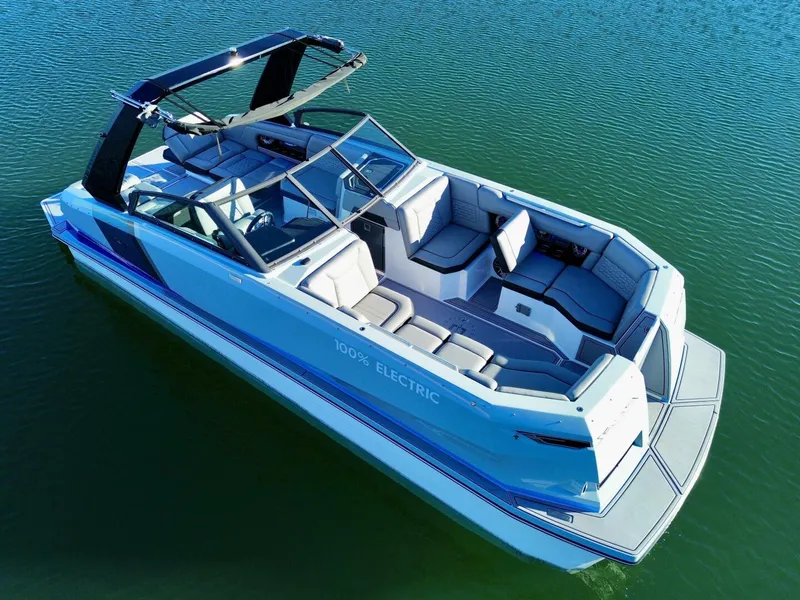 Slide: The Image of Correct Craft Ingenity 23EL2 Electric Boat 2023 - 5945005
