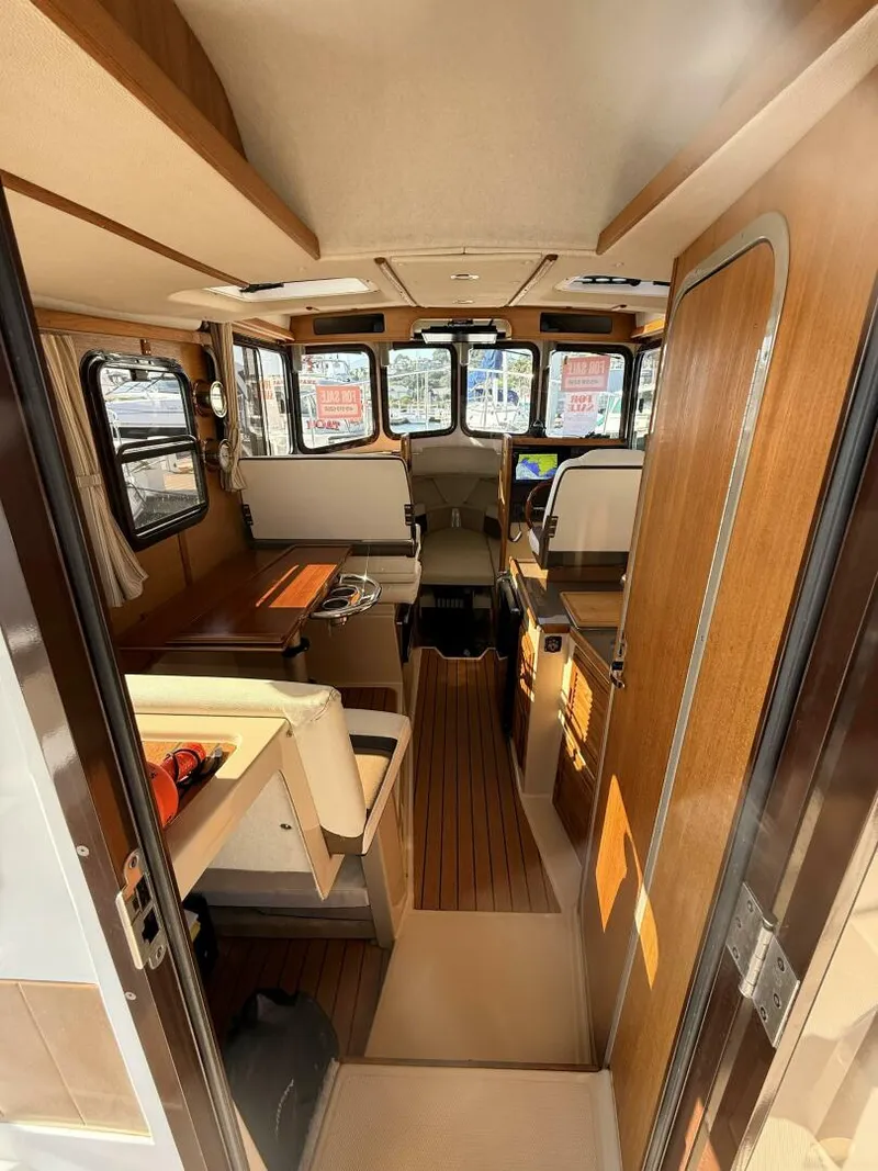 Slide: The Image of Ranger Tug R-25 SC 2016 - 5955839