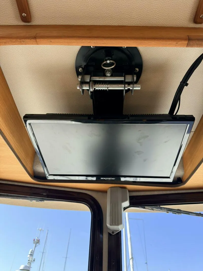 Slide: The Image of Ranger Tug R-25 SC 2016 - 5955842