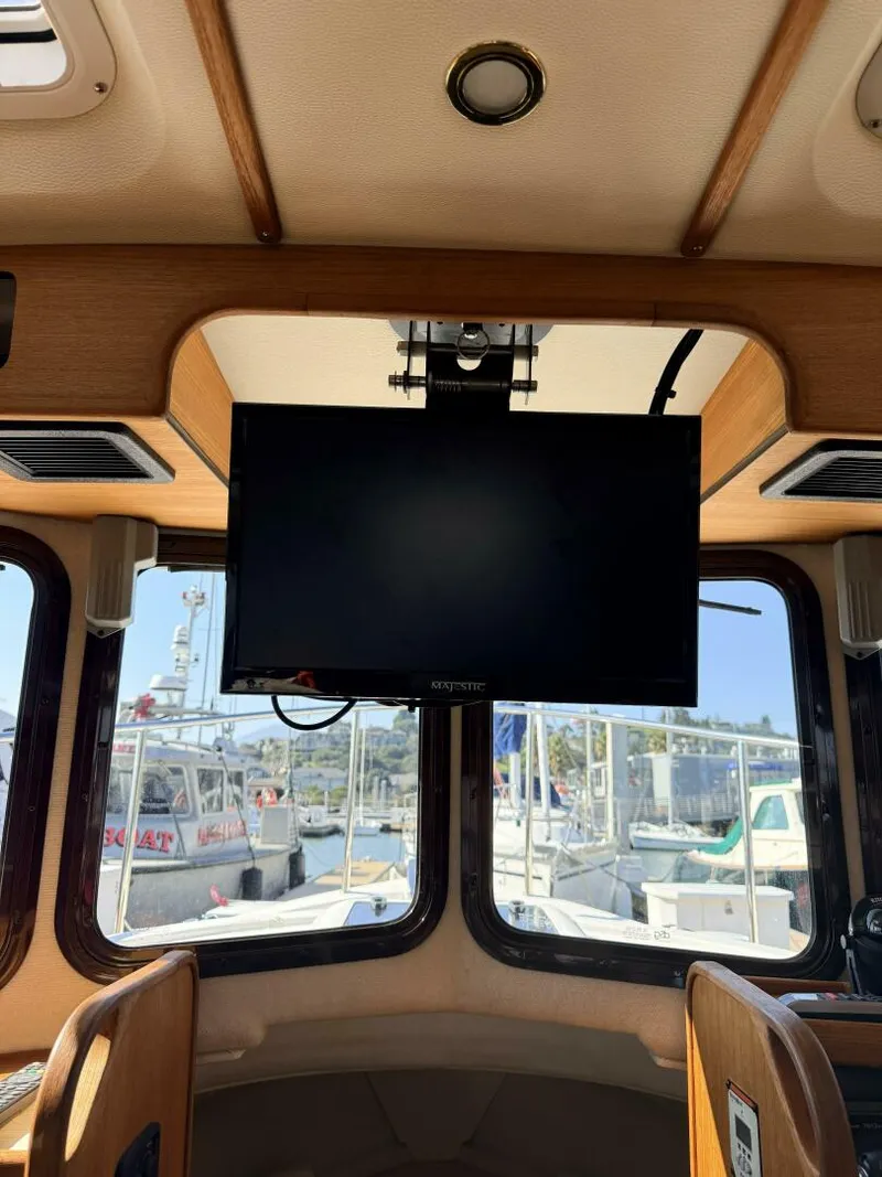 Slide: The Image of Ranger Tug R-25 SC 2016 - 5955843