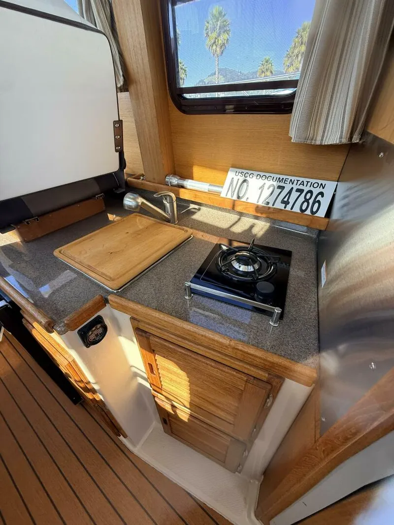 Slide: The Image of Ranger Tug R-25 SC 2016 - 5955858