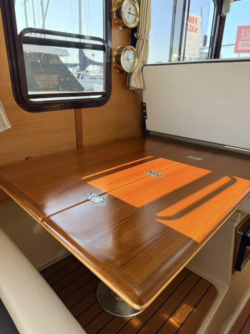 Slide: The Image of Ranger Tug R-25 SC 2016 - 5955868