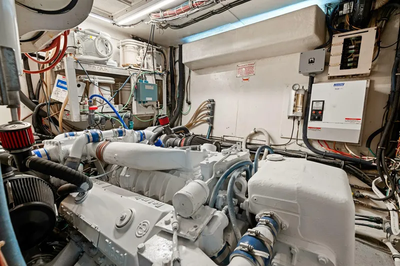 Slide: The Image of Hatteras 53 Classic 1979 - 5945901