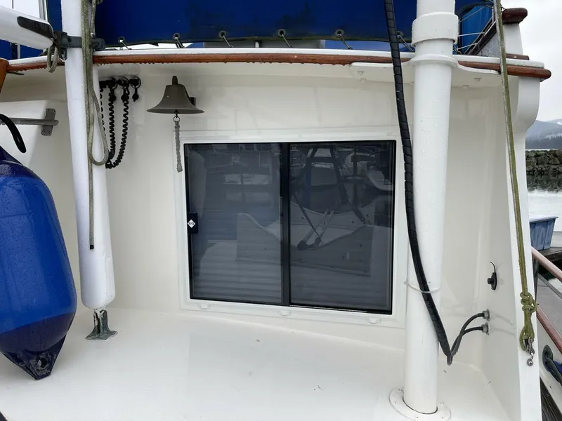 Slide: The Image of Grand Banks GB42 1974 - 5945803