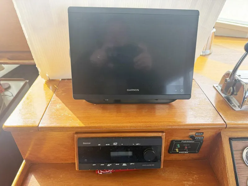 Slide: The Image of Grand Banks GB42 1974 - 5945809