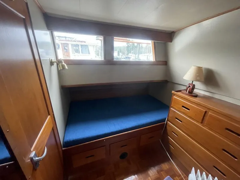 Slide: The Image of Grand Banks GB42 1974 - 5945828