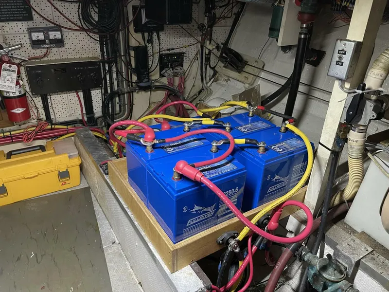 Slide: The Image of Grand Banks GB42 1974 - 5945832