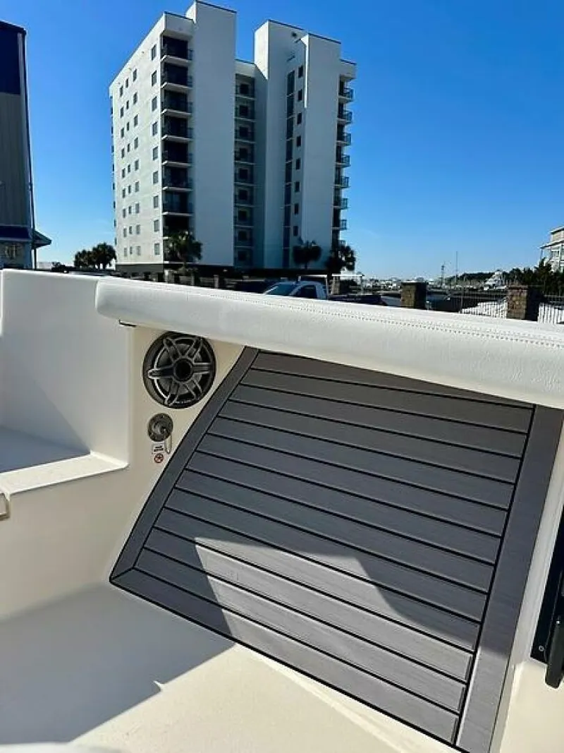 Slide: The Image of 0005573286 - 5946303