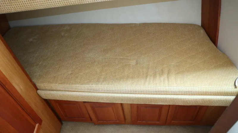 Slide: The Image of Luhrs 38 2005 - 5946473