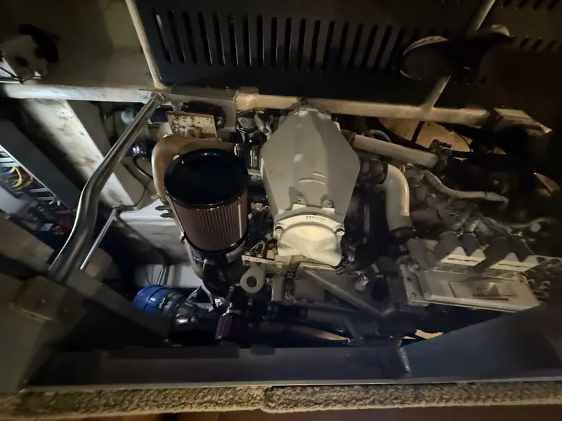 Slide: The Image of Luhrs 38 Convertible 2005 - 5946432