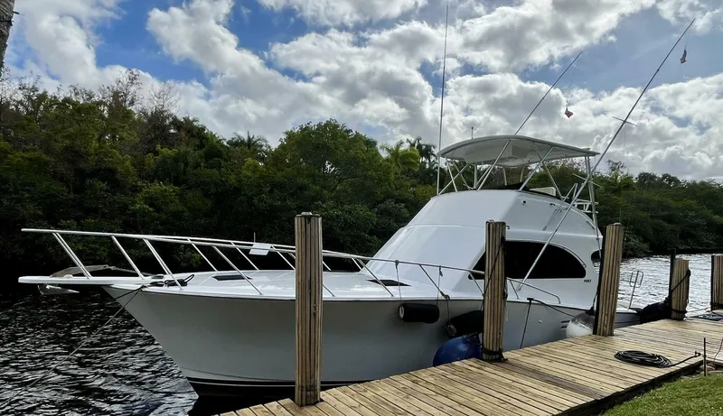 Slide: The Image of Post 42 Convertible 1999 - 5946896