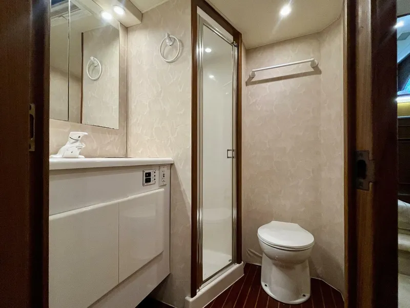 Slide: The Image of Post 42 Convertible 1999 - 5946912