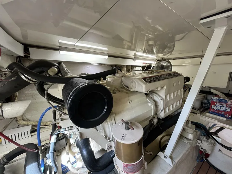 Slide: The Image of Post 42 Convertible 1999 - 5946891