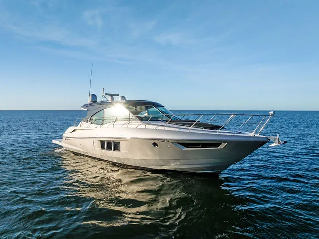 Slide: The Image of Cruisers Yachts 45 Cantius 2018 - 24