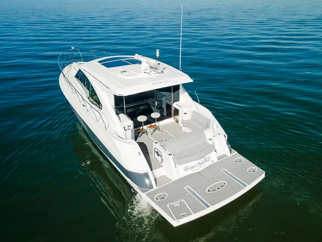 Slide: The Image of Cruisers Yachts 45 Cantius 2018 - 57