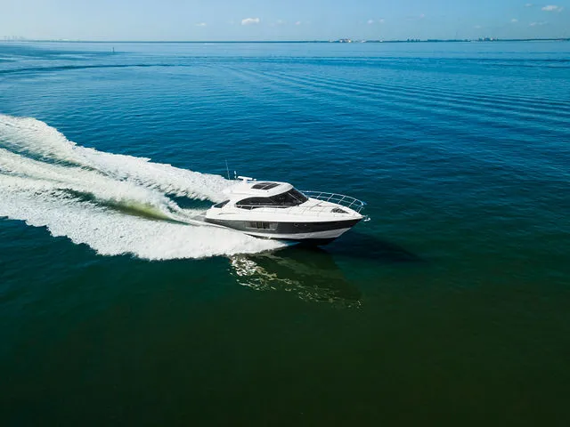 Slide: The Image of Cruisers Yachts 45 Cantius 2018 - 58