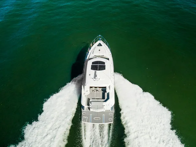 Slide: The Image of Cruisers Yachts 45 Cantius 2018 - 66