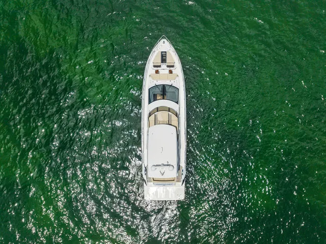 Slide: The Image of Cruisers Yachts 45 Cantius 2018 - 83