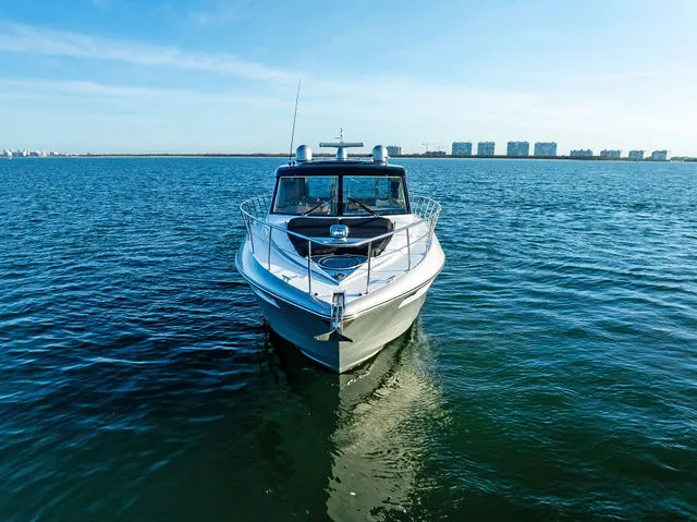 Slide: The Image of Cruisers Yachts 45 Cantius 2018 - 31