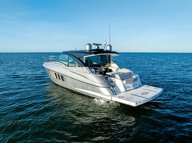 Slide: The Image of Cruisers Yachts 45 Cantius 2018 - 32