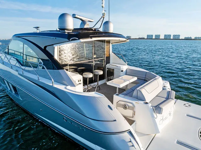 Slide: The Image of Cruisers Yachts 45 Cantius 2018 - 28
