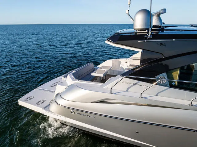 Slide: The Image of Cruisers Yachts 45 Cantius 2018 - 27
