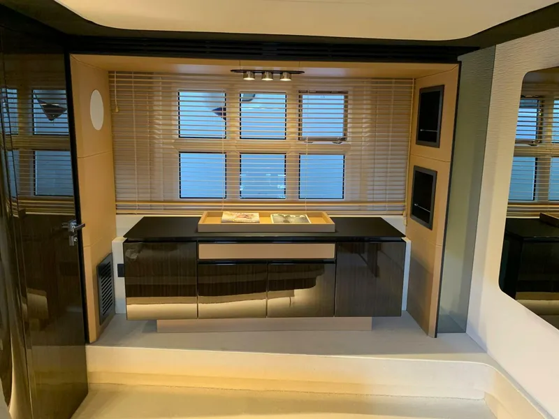 Slide: The Image of Fantastic_77 Lower Deck Master Stateroom - 5947262