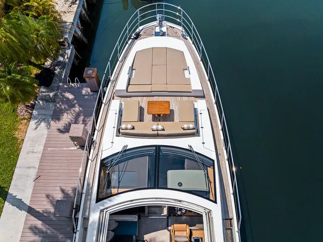 Slide: The Image of Azimut 77S 2019 - 69