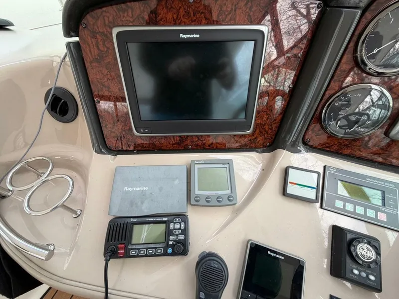 Slide: The Image of Sea Ray 500 Sundancer 2004 - 5947742