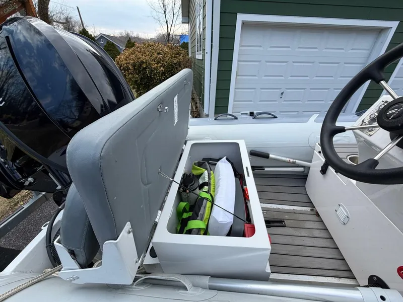 Slide: The Image of Sea Ray 500 Sundancer 2004 - 5958936