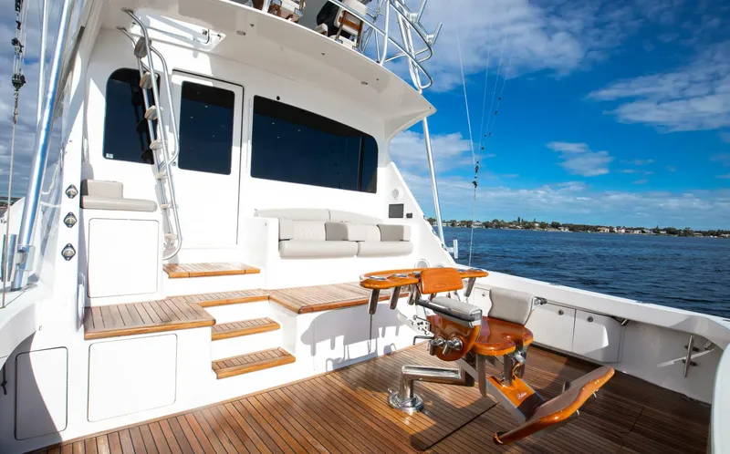 Slide: The Image of Viking 68 - Mobster - Cockpit, Fighing Chair 2007 Viking 68 Convertible - Mobster - 5949485