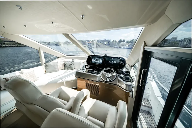 Slide: The Image of Galeon 620 FLY 2026 - 6107183