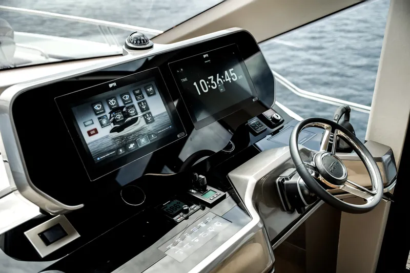 Slide: The Image of Galeon 620 FLY 2026 - 6107185