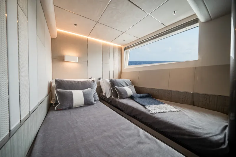 Slide: The Image of Galeon 620 FLY 2026 - 6107195