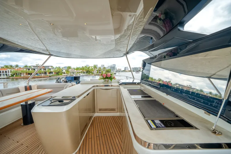 Slide: The Image of Galeon 620 FLY 2026 - 6107213
