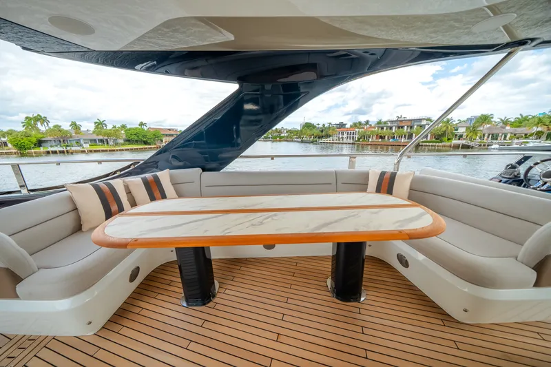 Slide: The Image of Galeon 620 FLY 2026 - 6107217
