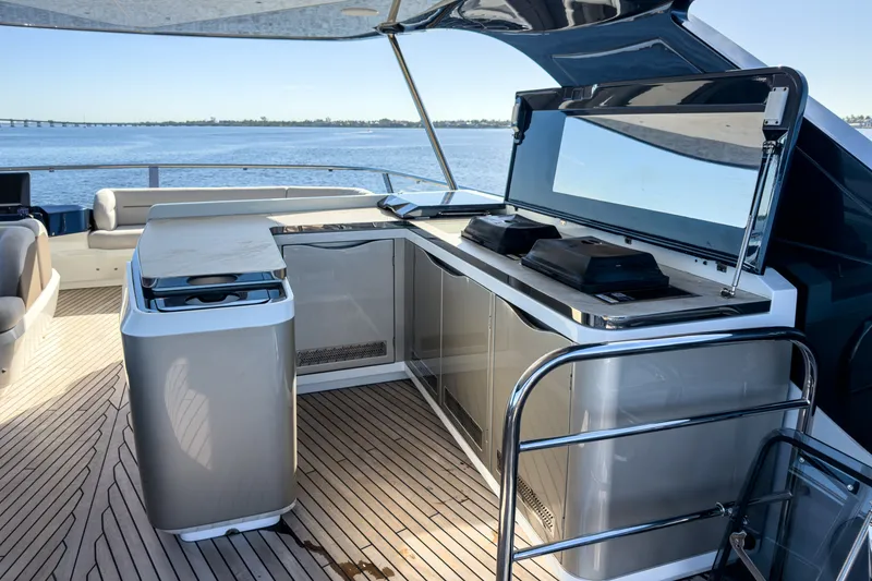Slide: The Image of Galeon 620 FLY 2026 - 7399483