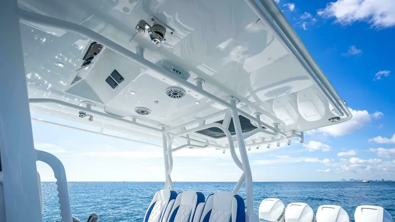 Slide: The Image of Yellowfin Offshore 2023 - 5948321