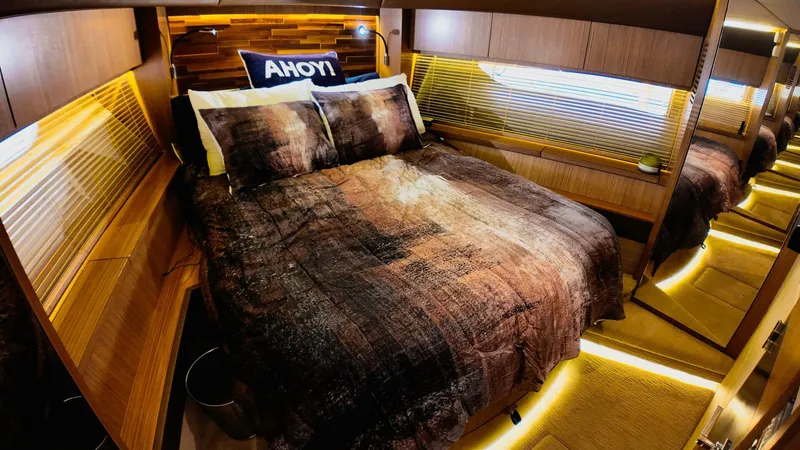 Slide: The Image of Sea Ray L590 Fly 2016 - 5975619