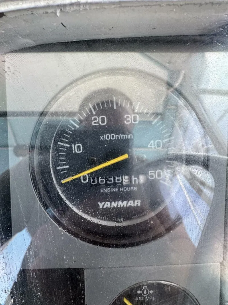 Slide: The Image of Bertram 31 Sportsman 1963 - 5990865