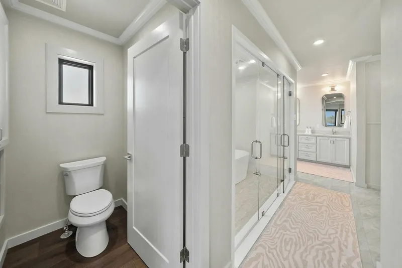 Slide: The Image of Breaux Brothers 120 GLV 2025 - 5990391