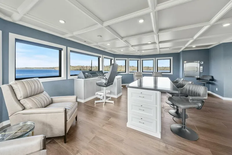 Slide: The Image of Breaux Brothers 120 GLV 2025 - 5990411