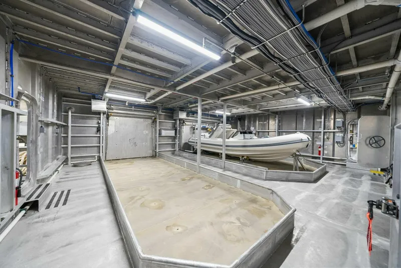 Slide: The Image of Breaux Brothers 120 GLV 2025 - 5990274